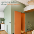 Un appartement classique modernisé avec des touches de couleur vibrante