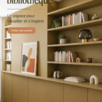 Bureau bibliothèque aménagé avec goût, alliant rangement et confort, idéal pour travailler