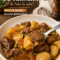 Estofado de veau servi dans un bol avec des légumes savoureux