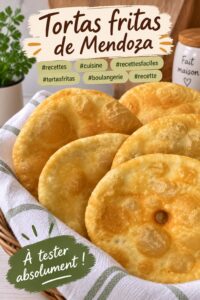 Recette traditionnelle de tortas fritas mendozinas, des pâtisseries dorées et croustillantes.
