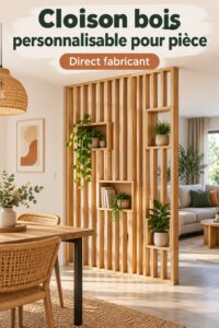 Panneau en bois personnalisé dans un intérieur élégant, idéal pour les mamans modernes.